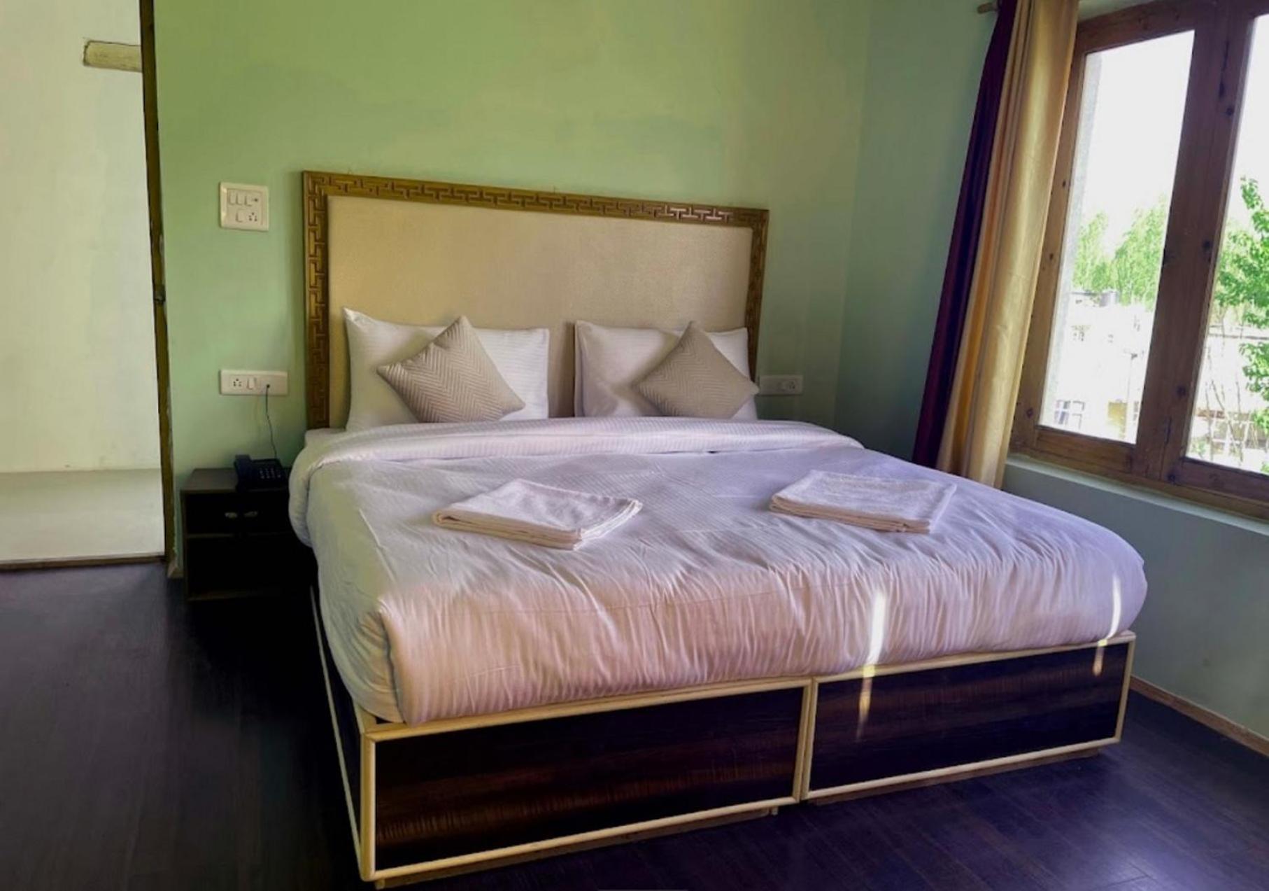 Tih Hotel Jorchung Leh Esterno foto